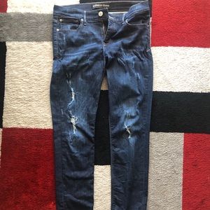 Express Jeans size 8 Super skinny stretch